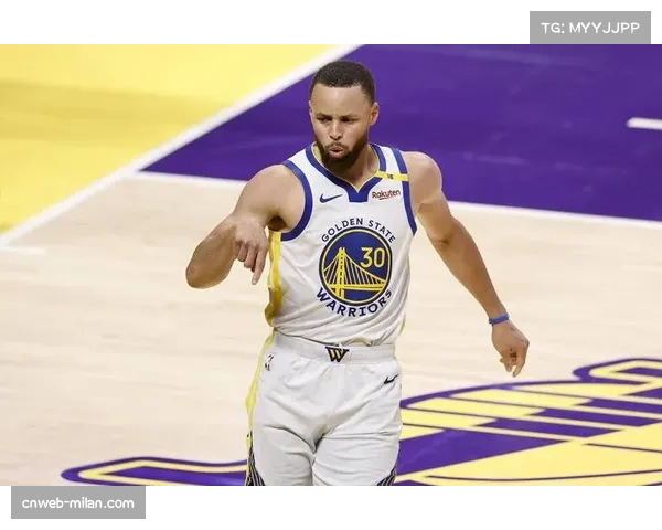 NBA季前赛勇士领先湖人库里与文森特上演三分对飙大战